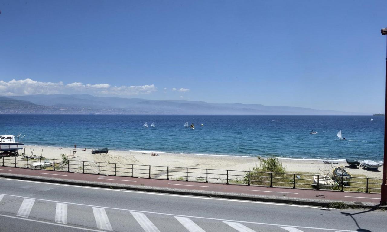 Casa Vacanza Mamma Maria Villa Messina Ngoại thất bức ảnh